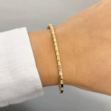 14K GOLD DIAMOND LANEY BANGLE