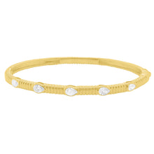 14K GOLD DIAMOND SIERRA PEAR BANGLE