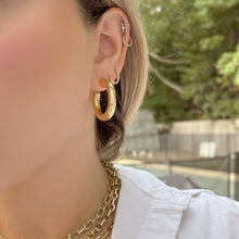 14K GOLD STASSI HOOPS