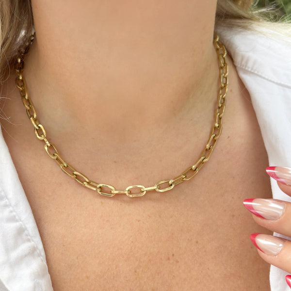 14K GOLD LEA NECKLACE