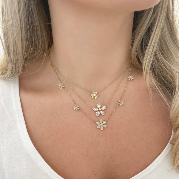 14K GOLD DIAMOND SMALL BELLA FLOWER NECKLACE