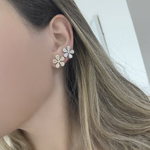 14K GOLD DIAMOND MANDY FLOWER EARRINGS