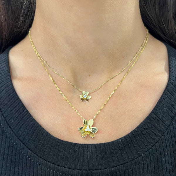 14K GOLD DIAMOND LARGE BELLA FLOWER NECKLACE